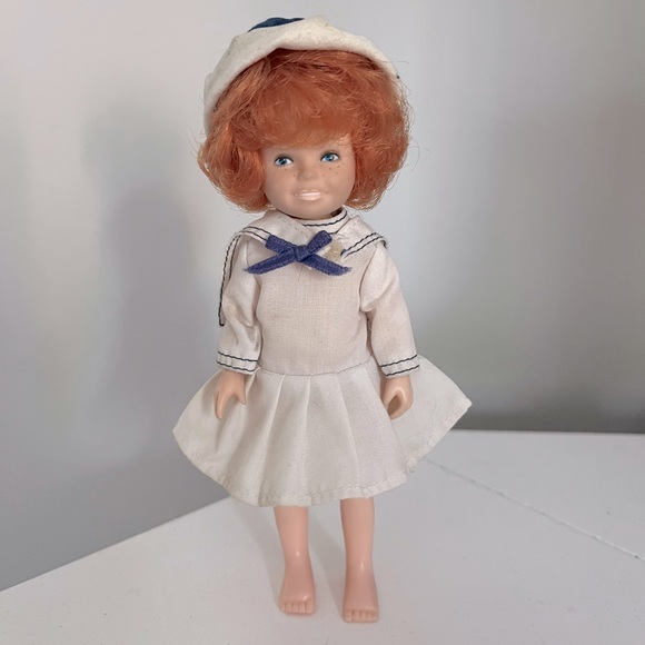 Little Orphan Annie Doll by Knickerbocker. 1980s. Collectable Vintage Retro toy - Picture 1 of 3